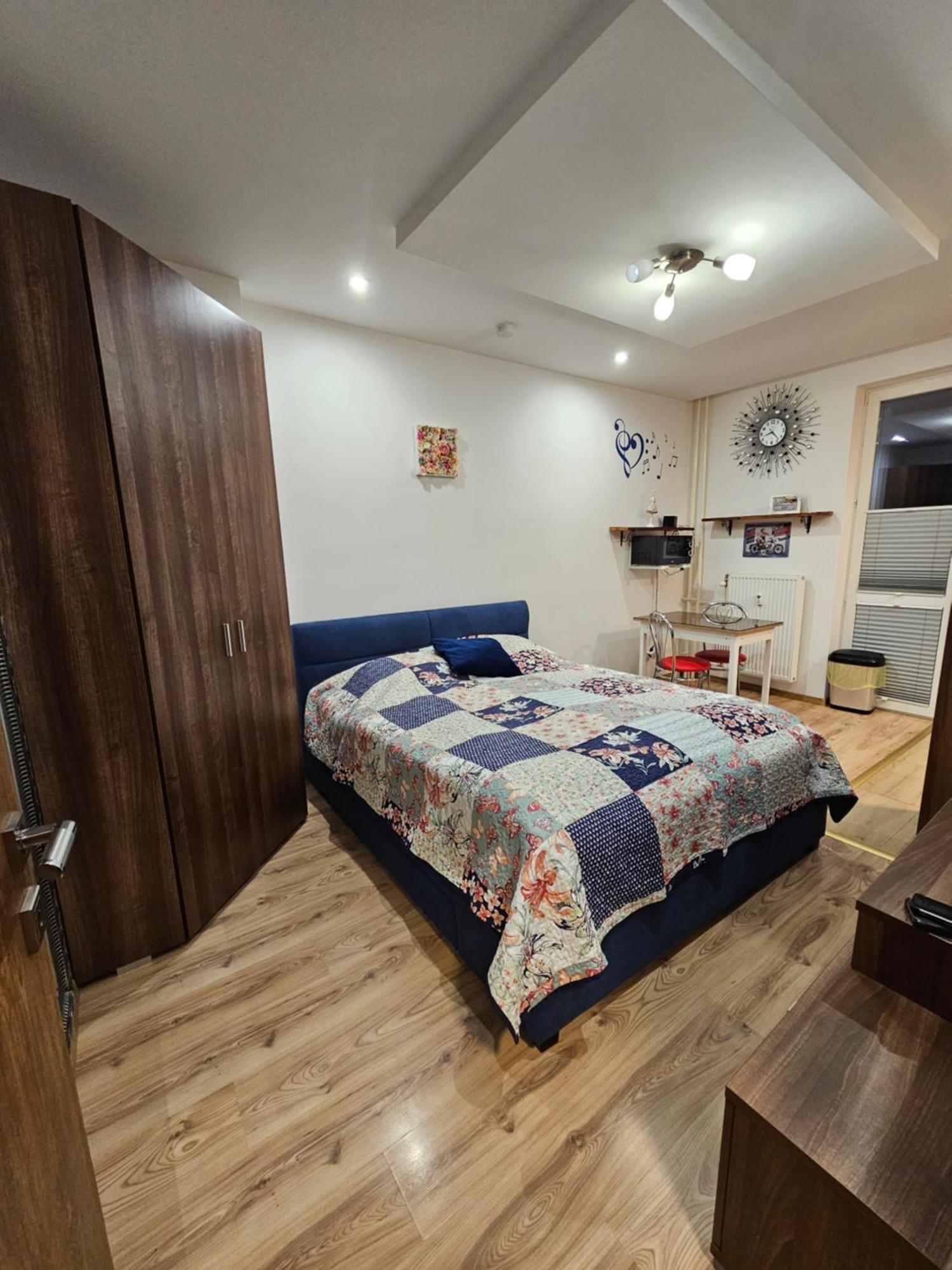 Diana Apartments 2 巴尔代约夫 外观 照片